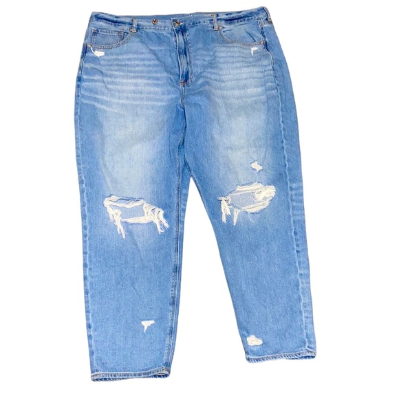 American Eagle Outfitters Denim - American Eagle mom jeans